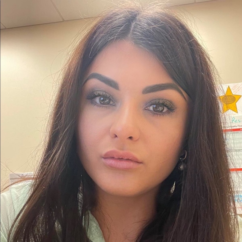 Meet your Posher, Kateryna